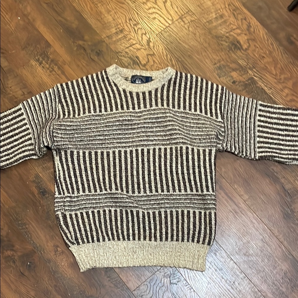 Classic Brown and Cream Crewneck Sweater with Textured Knit